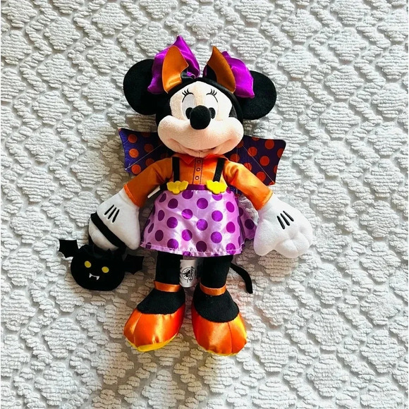 Disney Original Minnie Mouse Halloween Outfit Stuffed Animal Plush 15 inches - Picture 1 of 14